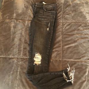 Black ripped skinny jeans